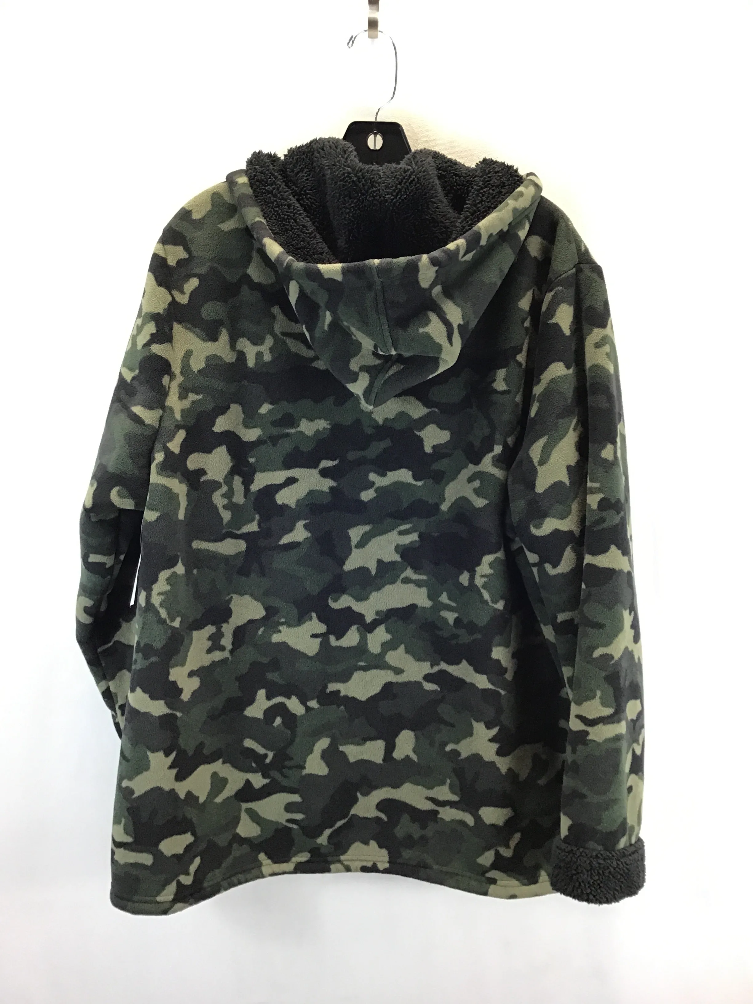Jacket Fleece By Cuddl Duds In Camouflage Print, Size: 1x