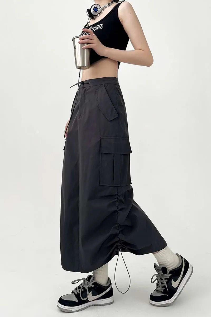 Side Ruched Parachute Cargo Midi Skirt